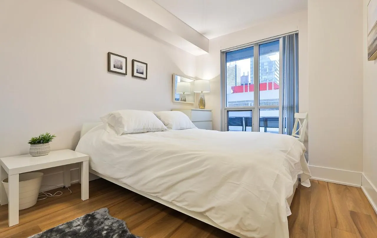 Luxury Condo Prime Location Toronto Canada
